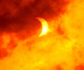 Eclipsa_de_Soare_din_29_martie_2006_-_Bucuresti1.jpg