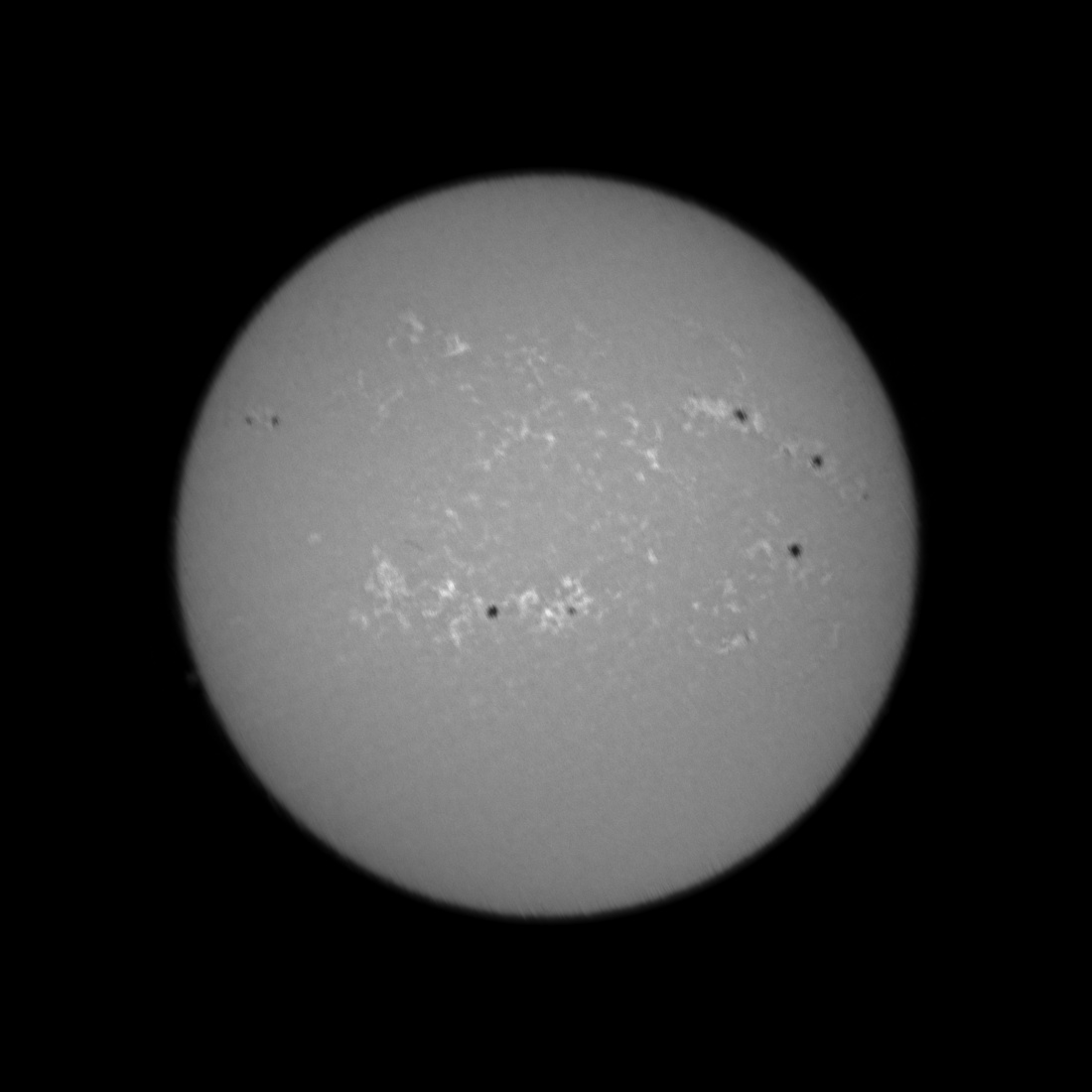 2025-03-19-0935_7-Sun-UV-eta-trimmed_20250319_rawMgNa7AvgAugmentedRot30_pipp_lapl3_ap3881_reg1_ps6_mono.jpg