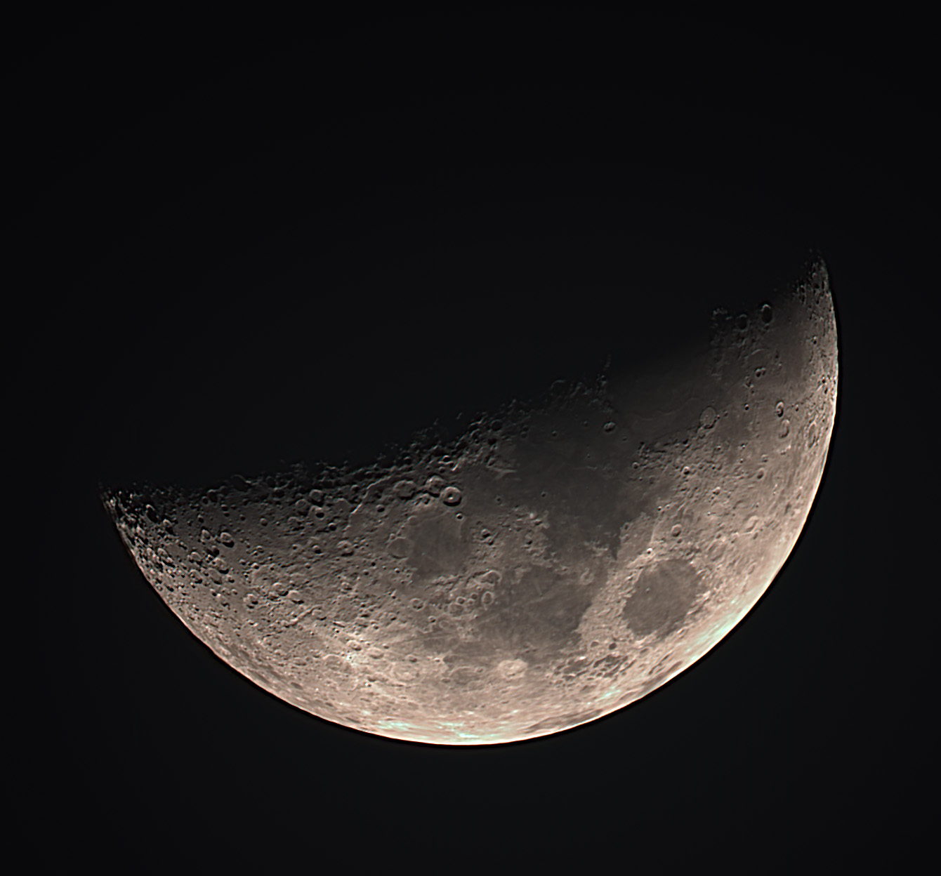 2025-05-03-2144-L-Moon.jpg