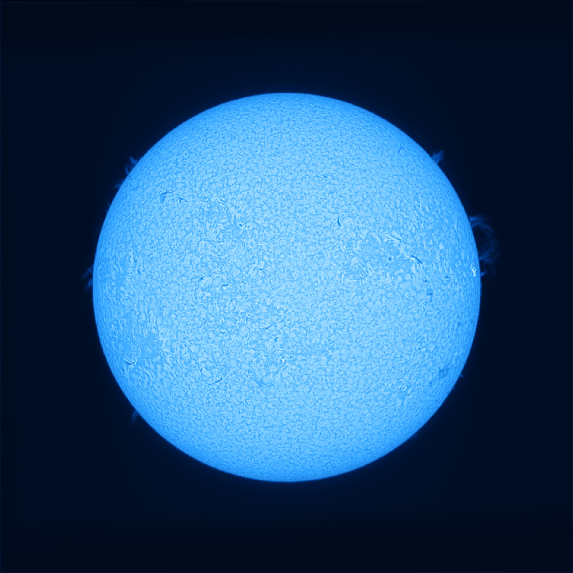 2025-07-02-1035_8-Sun-Hb_20250702_disk_0_00_pipp_lapl2_ap1605_reg1_ps1_color.jpg
