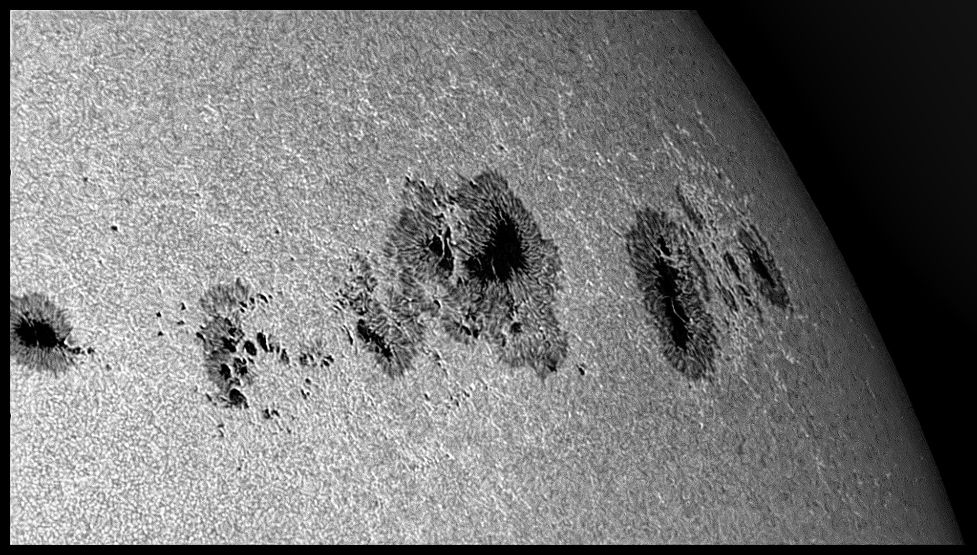 35 ZZ PS1 GT JG all red.jpg