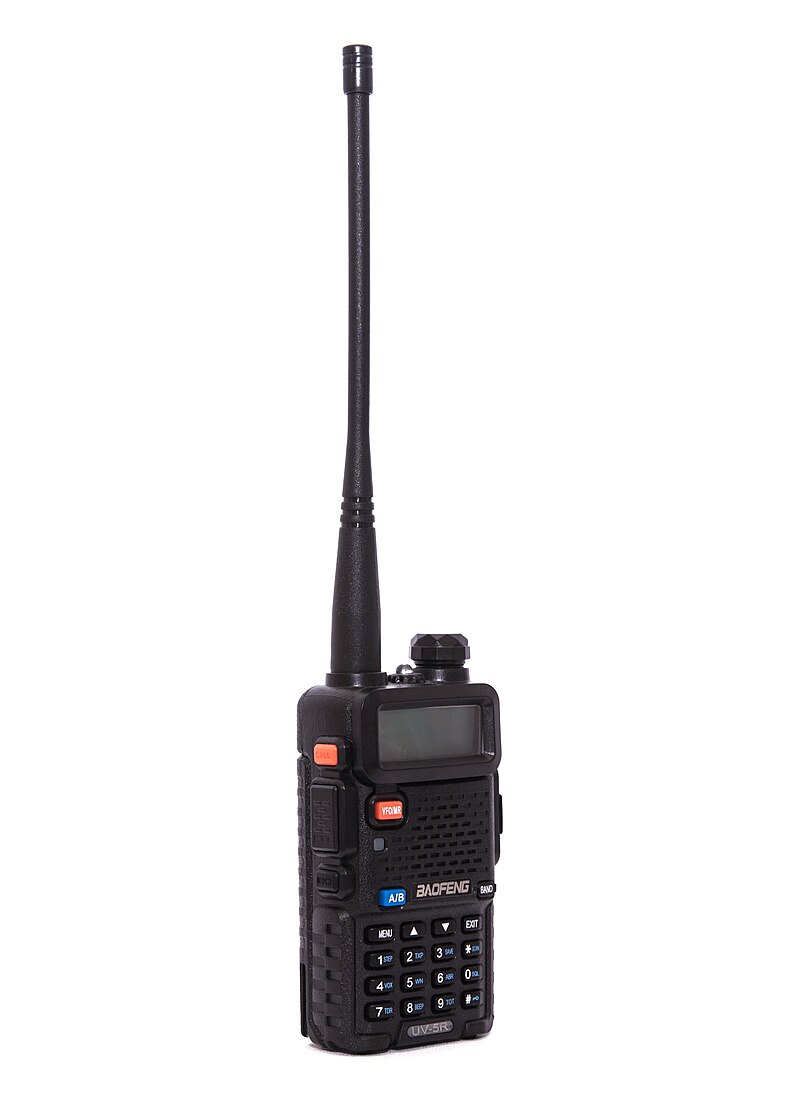Baofeng_UV-5R_transceiver_5.jpg