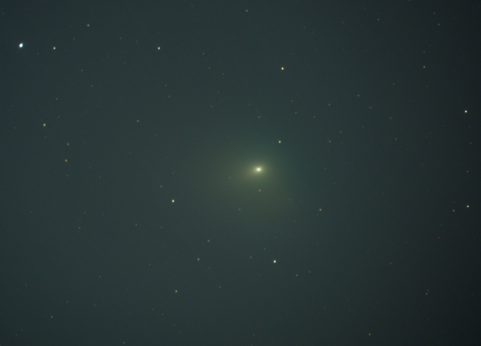 c2022 e3 comet and stars stacking mode 54x20s iso 1600.jpg