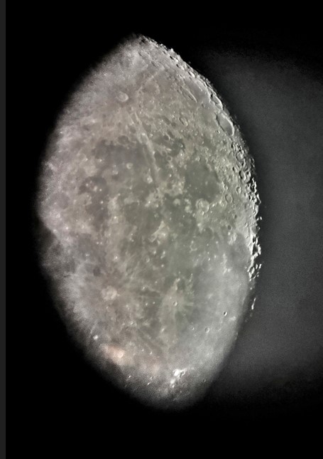 Luna.Robert.jpg