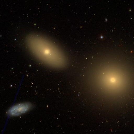 M105,_NGC_3384_&_NGC_3389.jpg