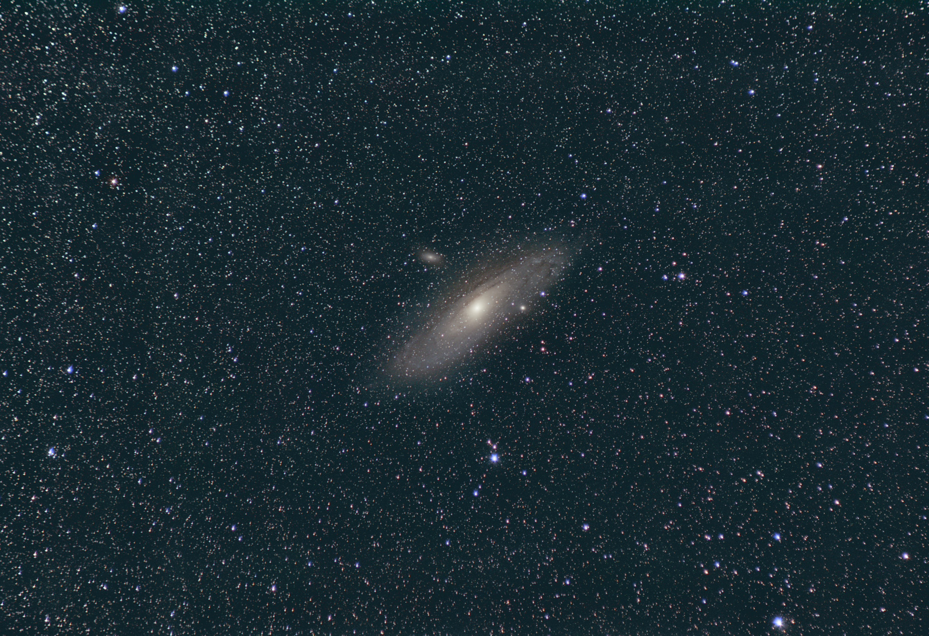 M31_118x60s_L-RGB-Final-resize.jpg