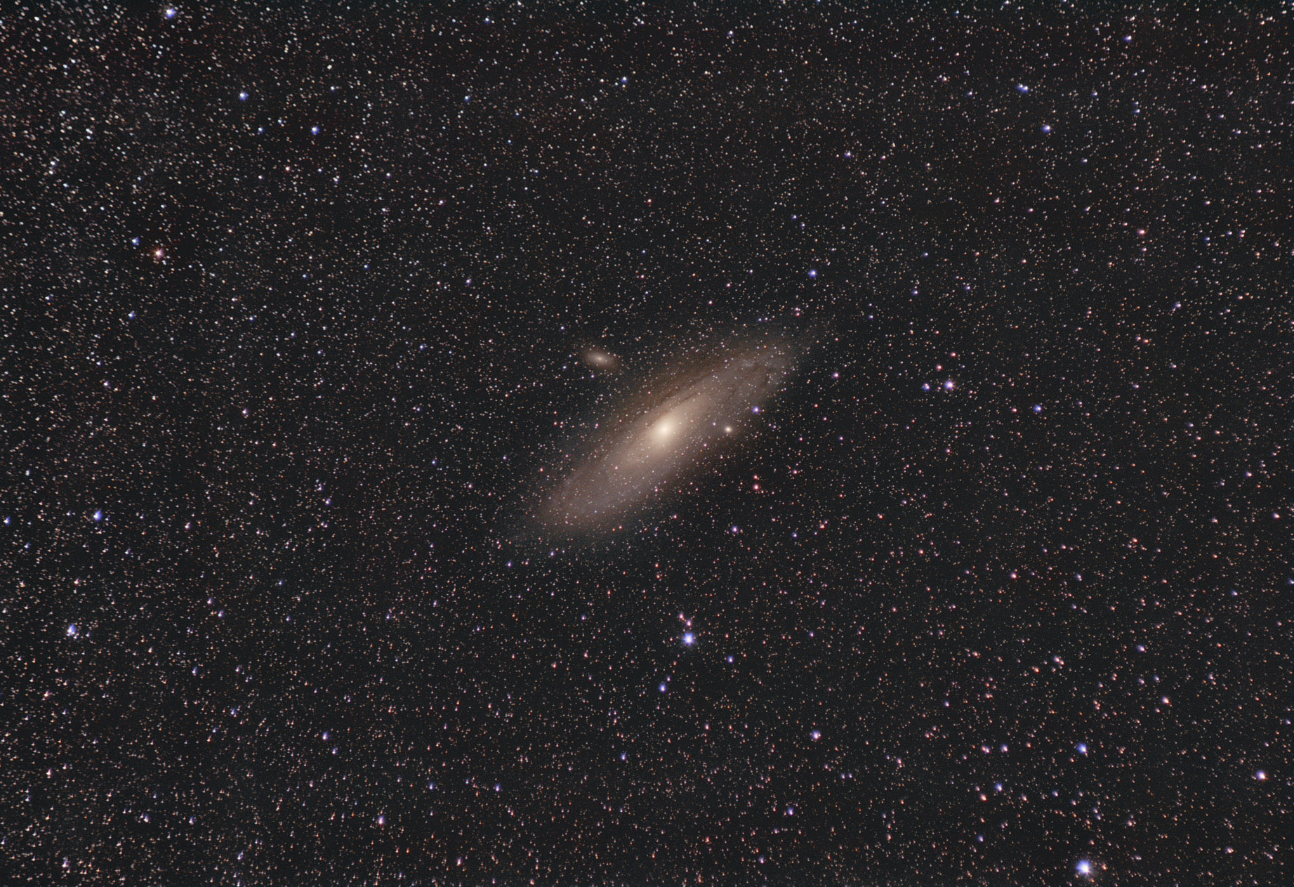 m31_118x60s_l_rgb_final_resize_neutru.jpg