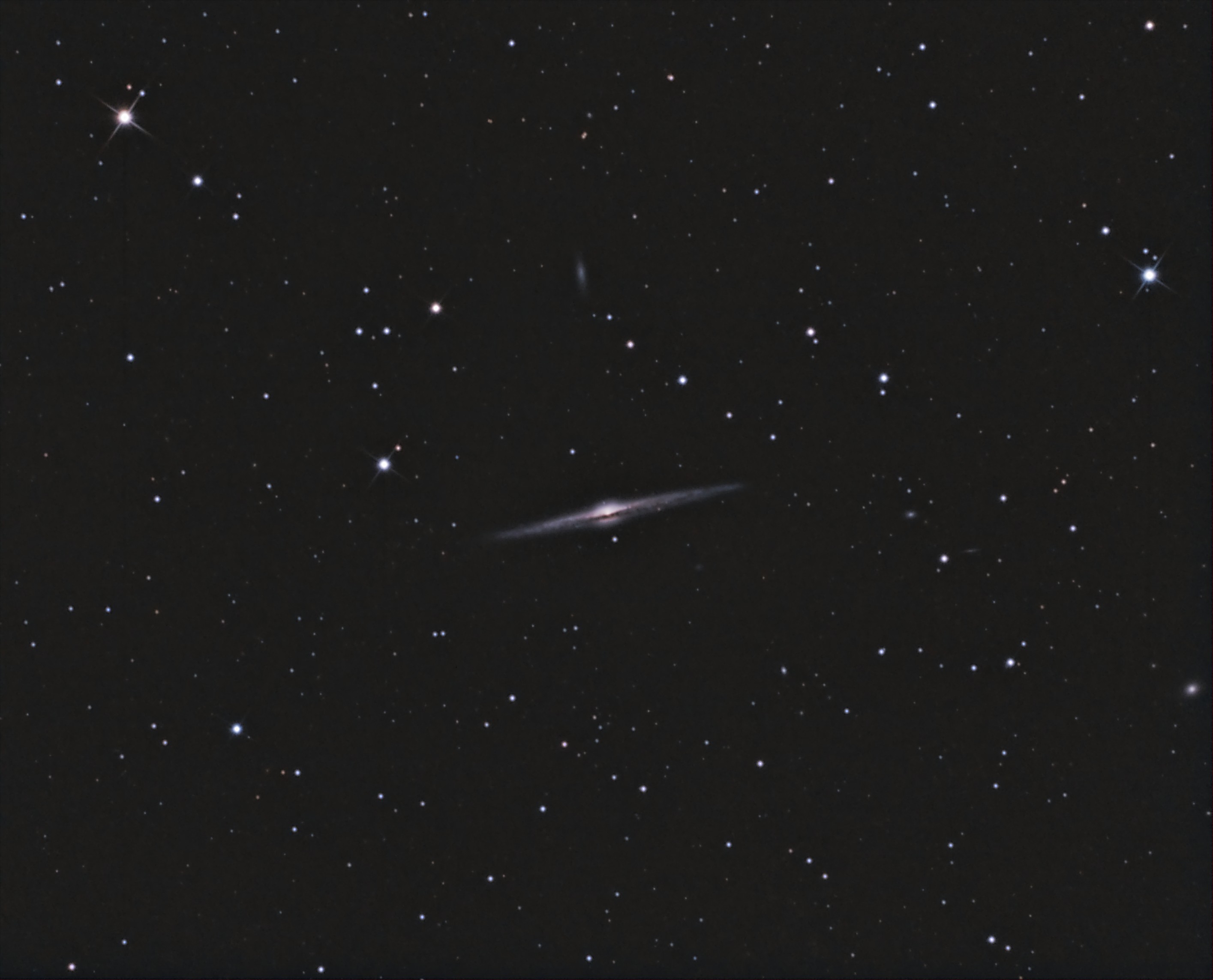 NGC4565_16-04.jpg