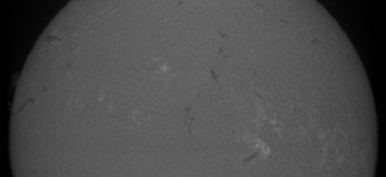 Sun_H-alpha_05-04-2026anigif.gif