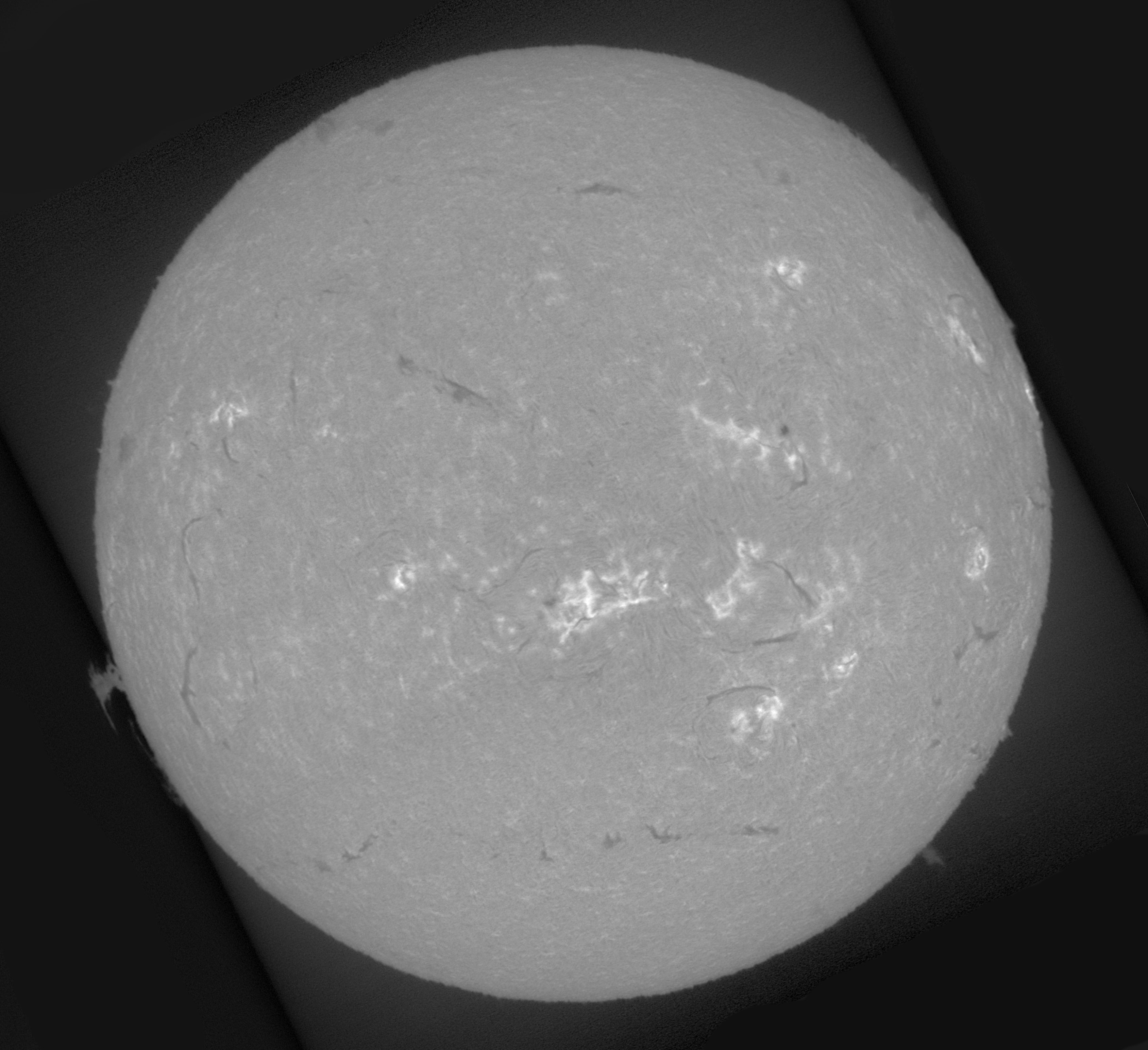 Sun_H-alpha_6563A_05-04-2025.jpg