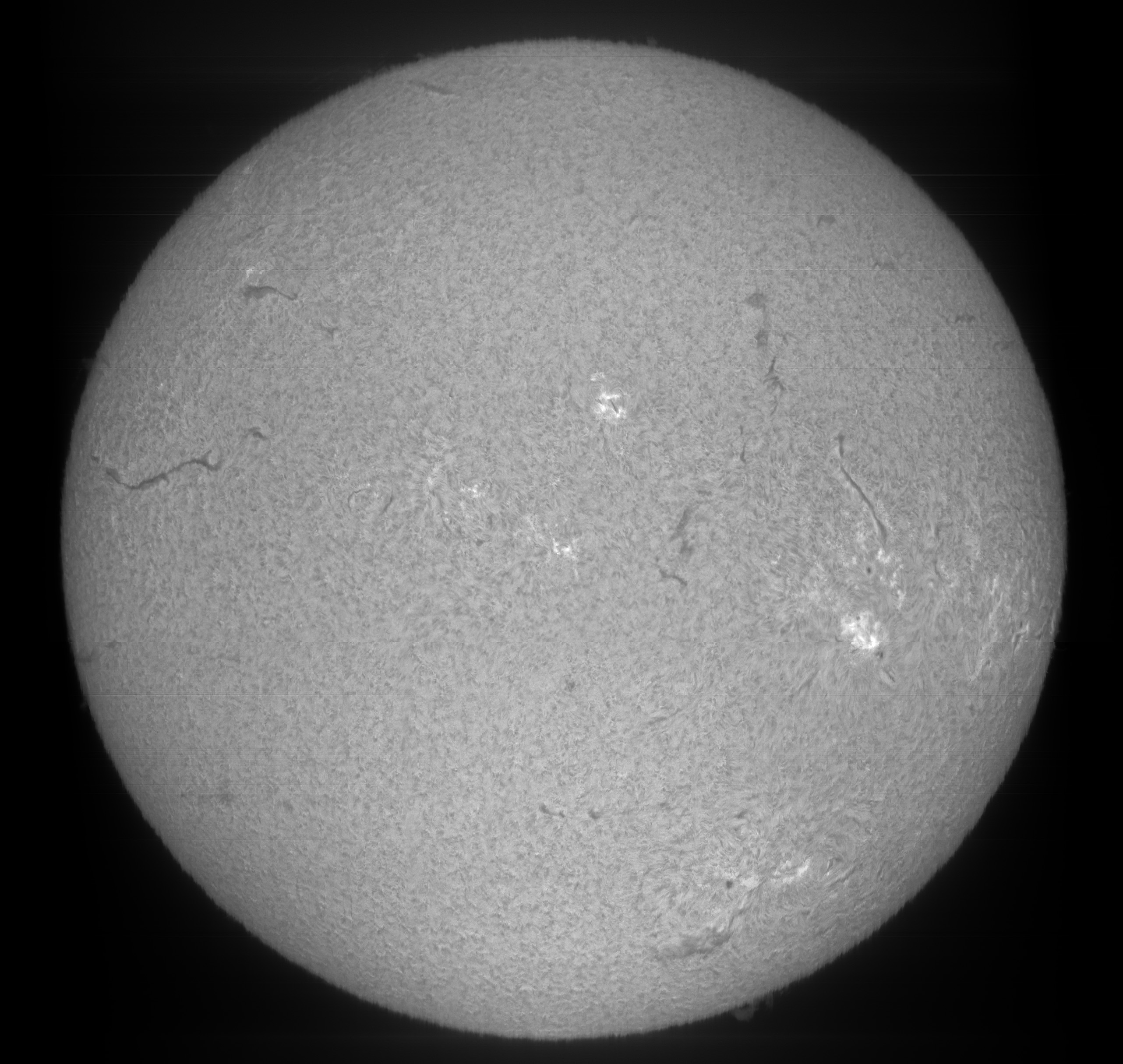 Sun_Halpha_mosaic_SHG80mm_ASI178MM_06-04-2026.jpg